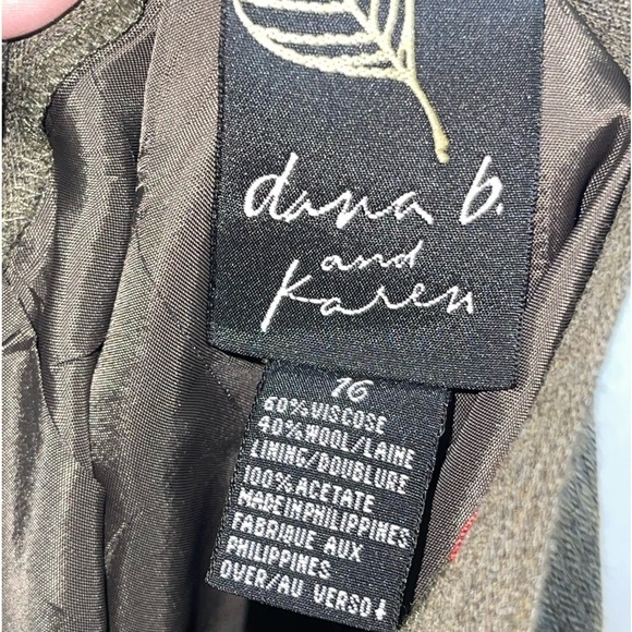 NWT Dana B. & Karen Military Maneuvers wool blend trousers. Size 16 - Picture 11 of 12